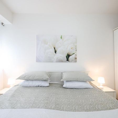 Cozy Niko Apartment - Private Parking And Balcony Задар Екстериор снимка