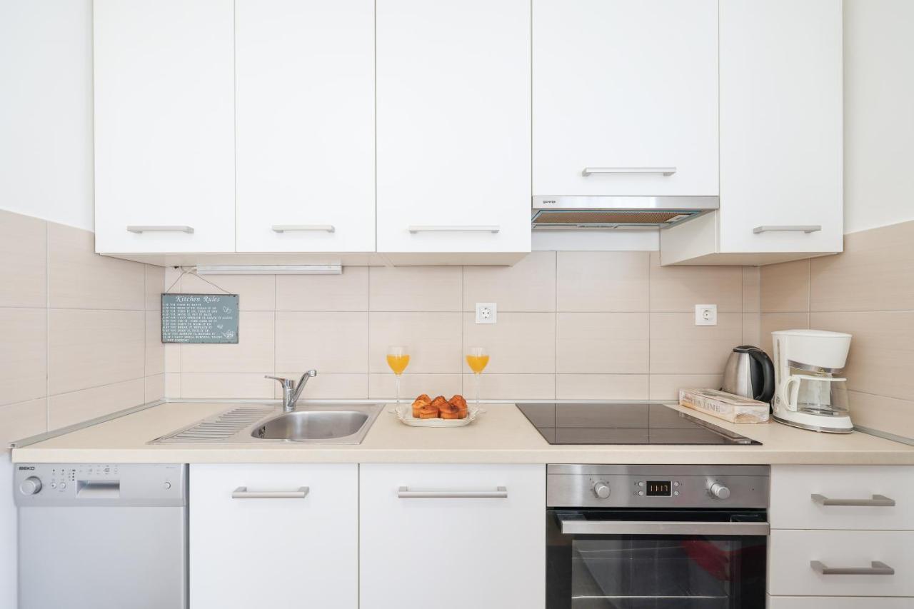 Cozy Niko Apartment - Private Parking And Balcony Задар Екстериор снимка